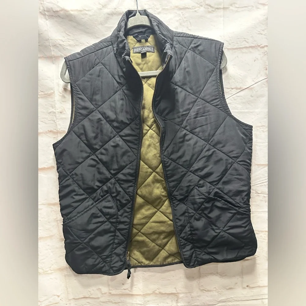 J CREW Vest Mens Small Black Walker Quilted Full Zip Authentic Outerwear.. small